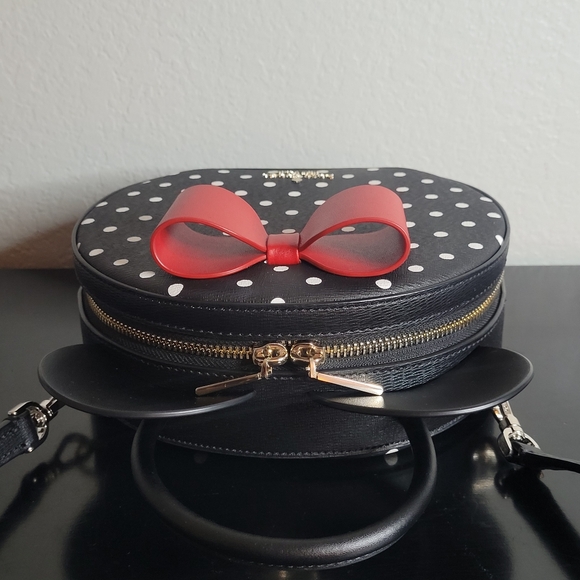 Kate Spade X Disney Minnie Mouse Canteen Crossbody - Picture 11 of 14